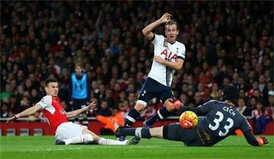 胜富勒姆为 胜富勒姆为